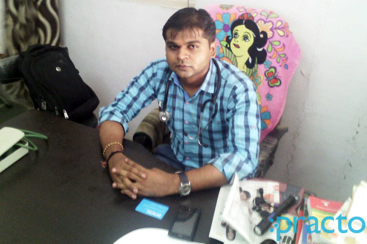 OPD/Ward at Om Clinic And Child Care Puna Surat