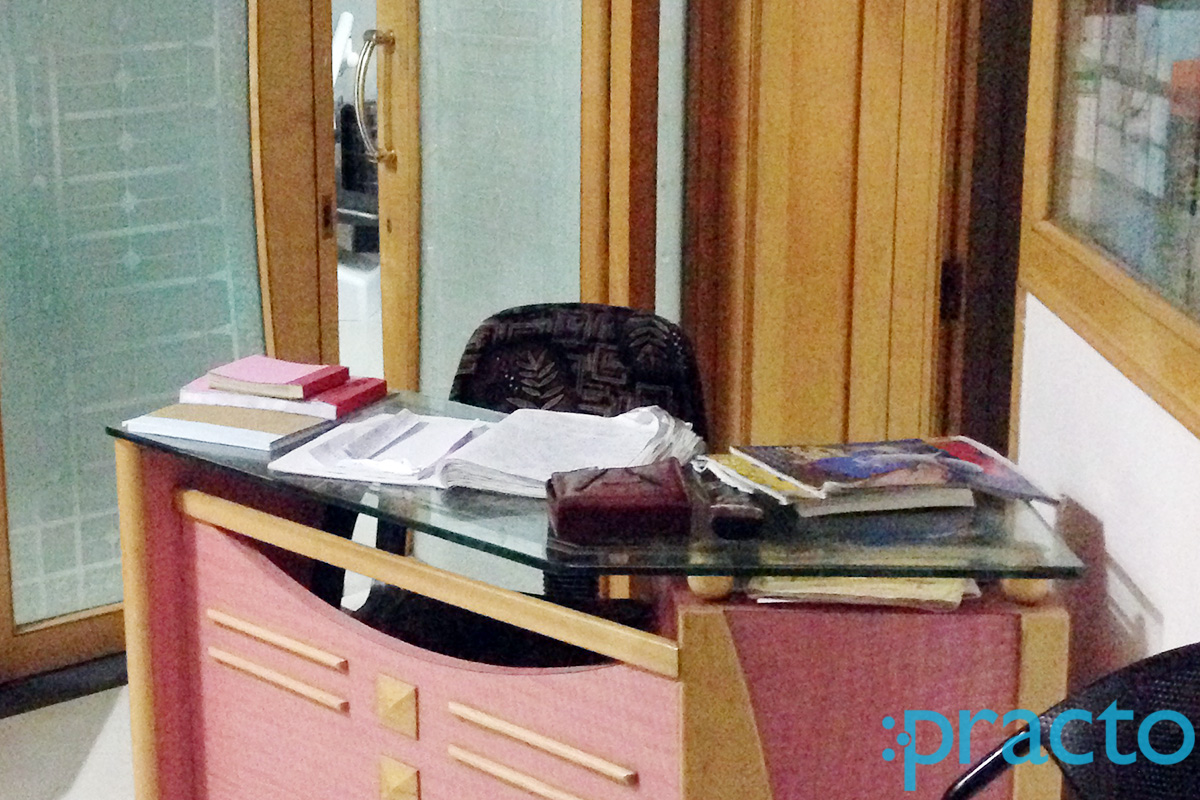 Reception at Suzy Dental Clinic Waghodia Road Vadodara