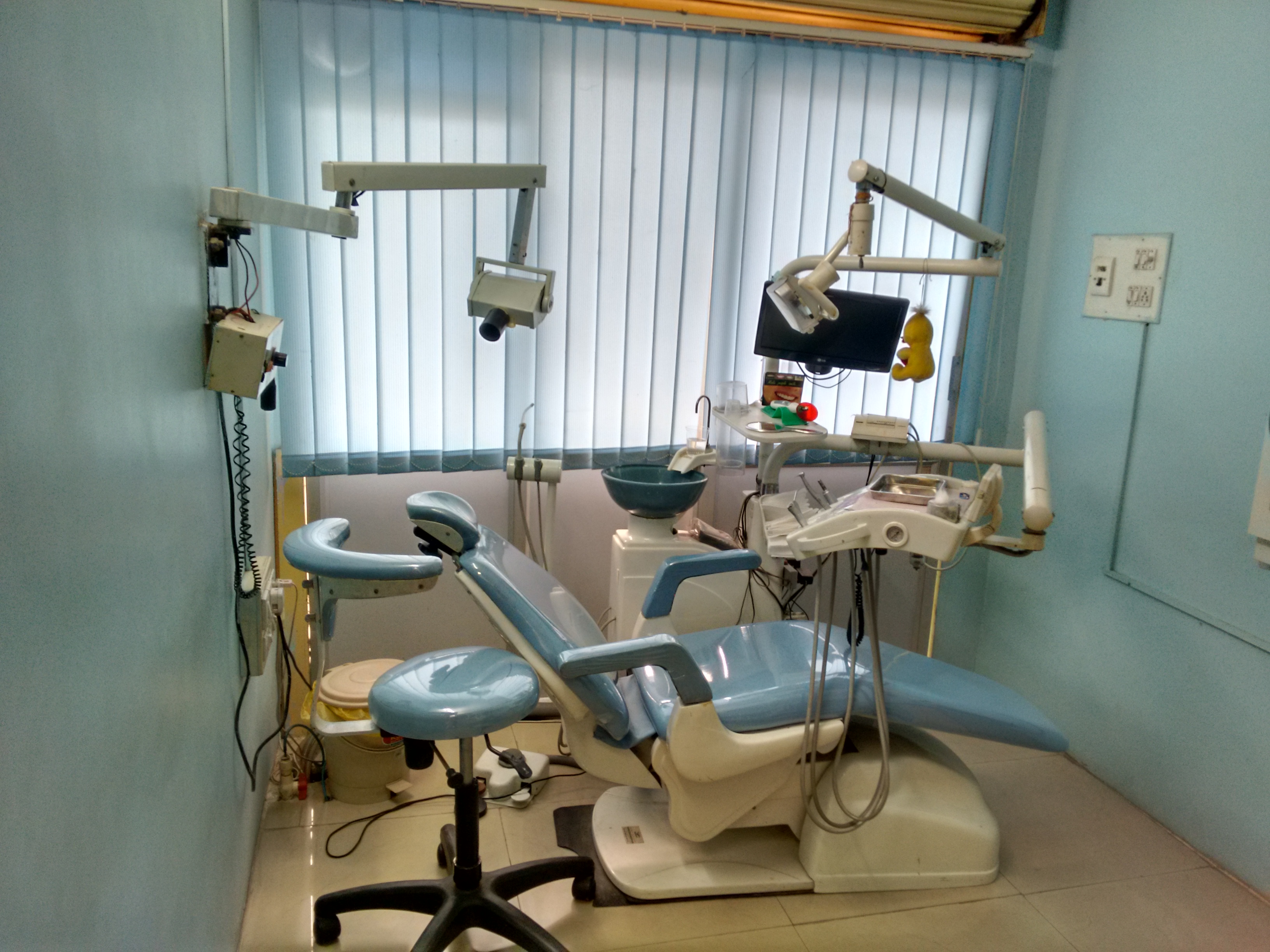 Modi Dental Care And Implant Center BTM Layout Bangalore