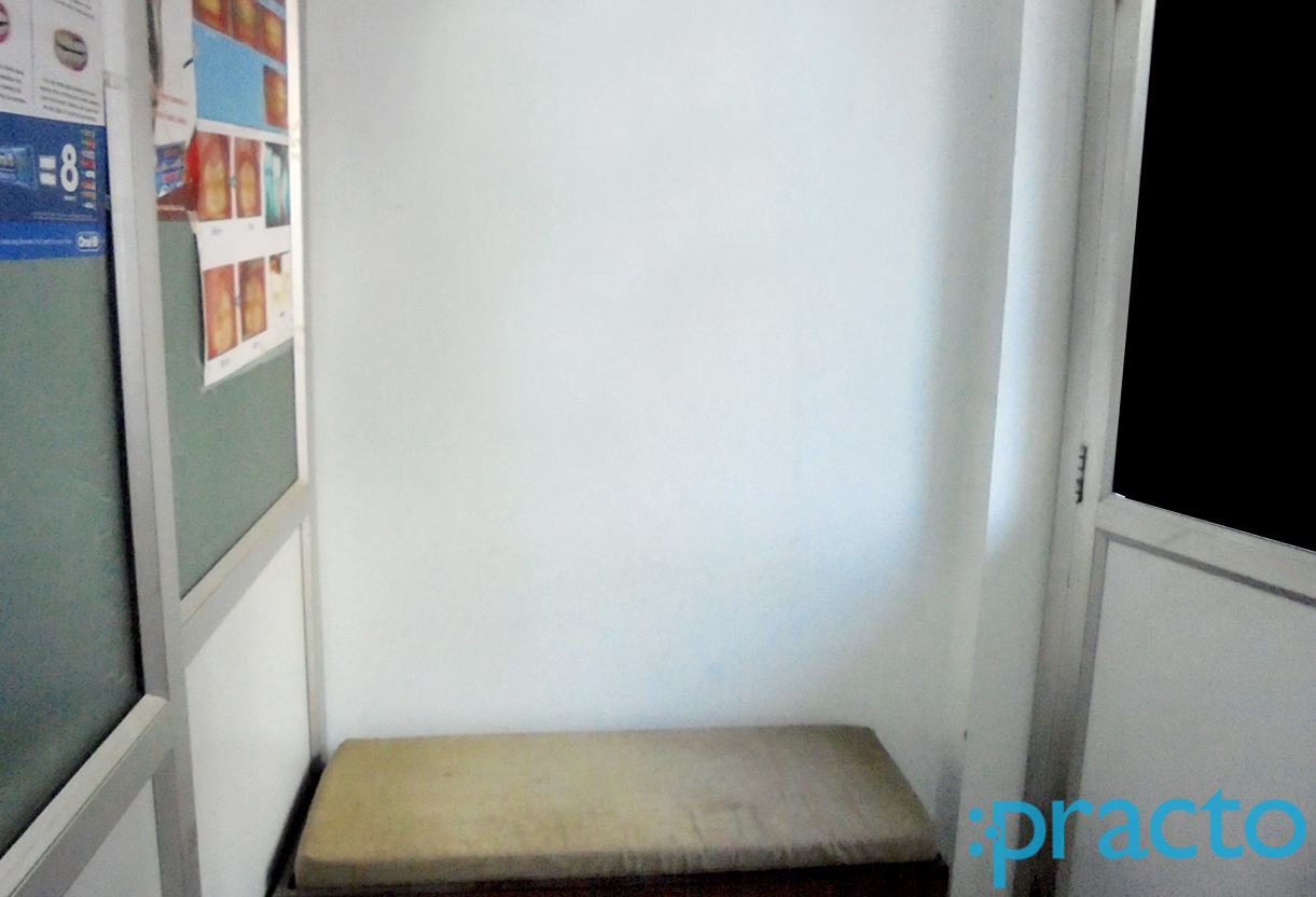 Waiting Area at Relief Dental Clinic Vikas Nagar Lucknow