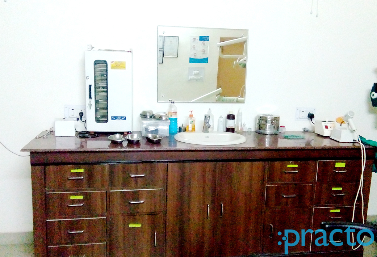 Services at Ceram Dental Art Mahanagar Lucknow