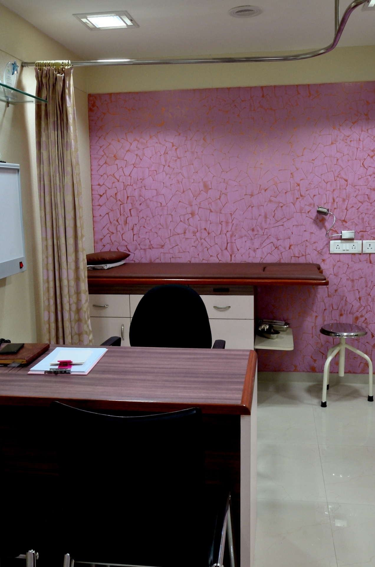 Dr. Mansi Medhekar Clinic Mahim Mumbai