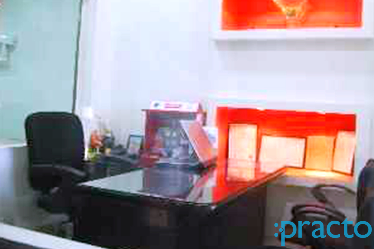 Dr Bhutani Dental Impressions Pitampura Delhi