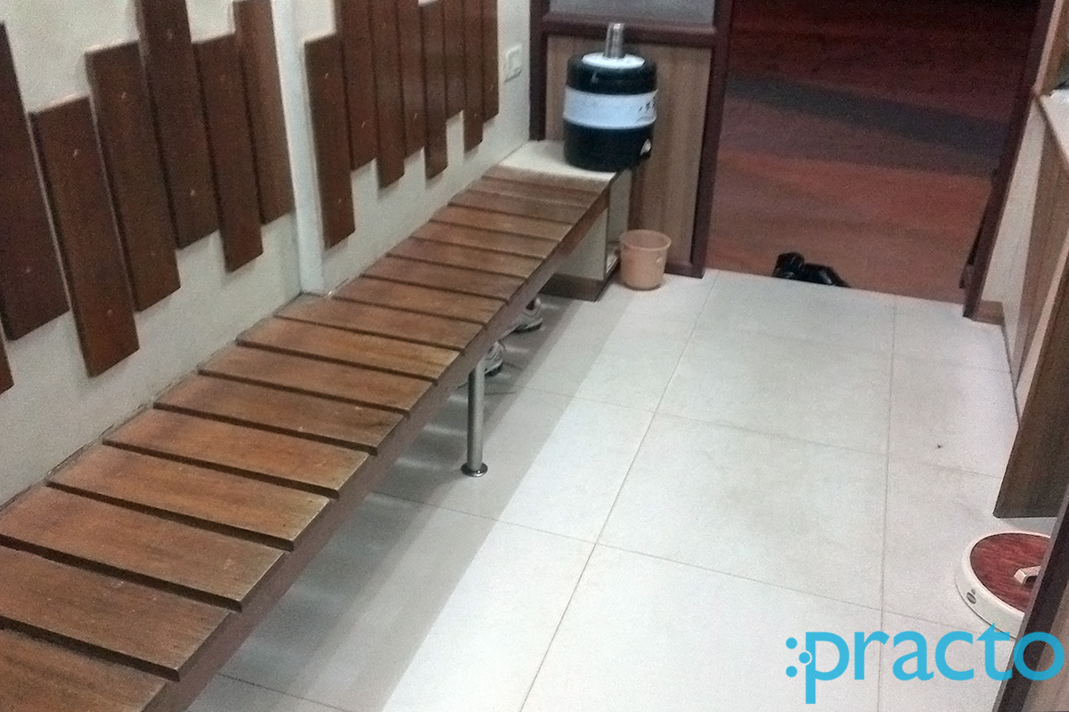 Waiting Area at Ami Clinic Vasna Road Vadodara