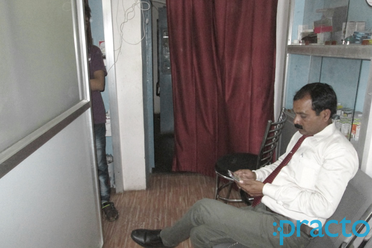 Waiting Area at Dr. Shoeb Poly Clinic Dariyabad Allahabad