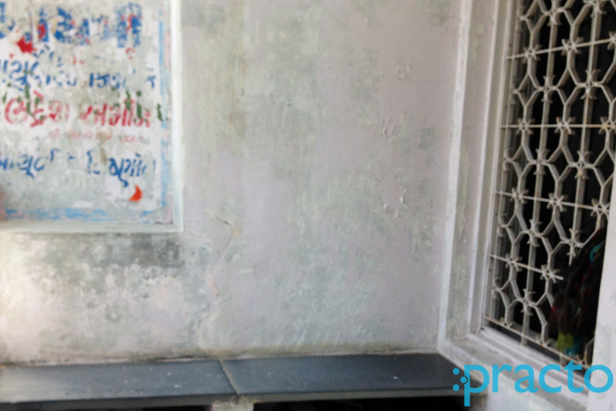 Waiting Area at Gayatri Ayurvedic Clinic Manjalpur Vadodara