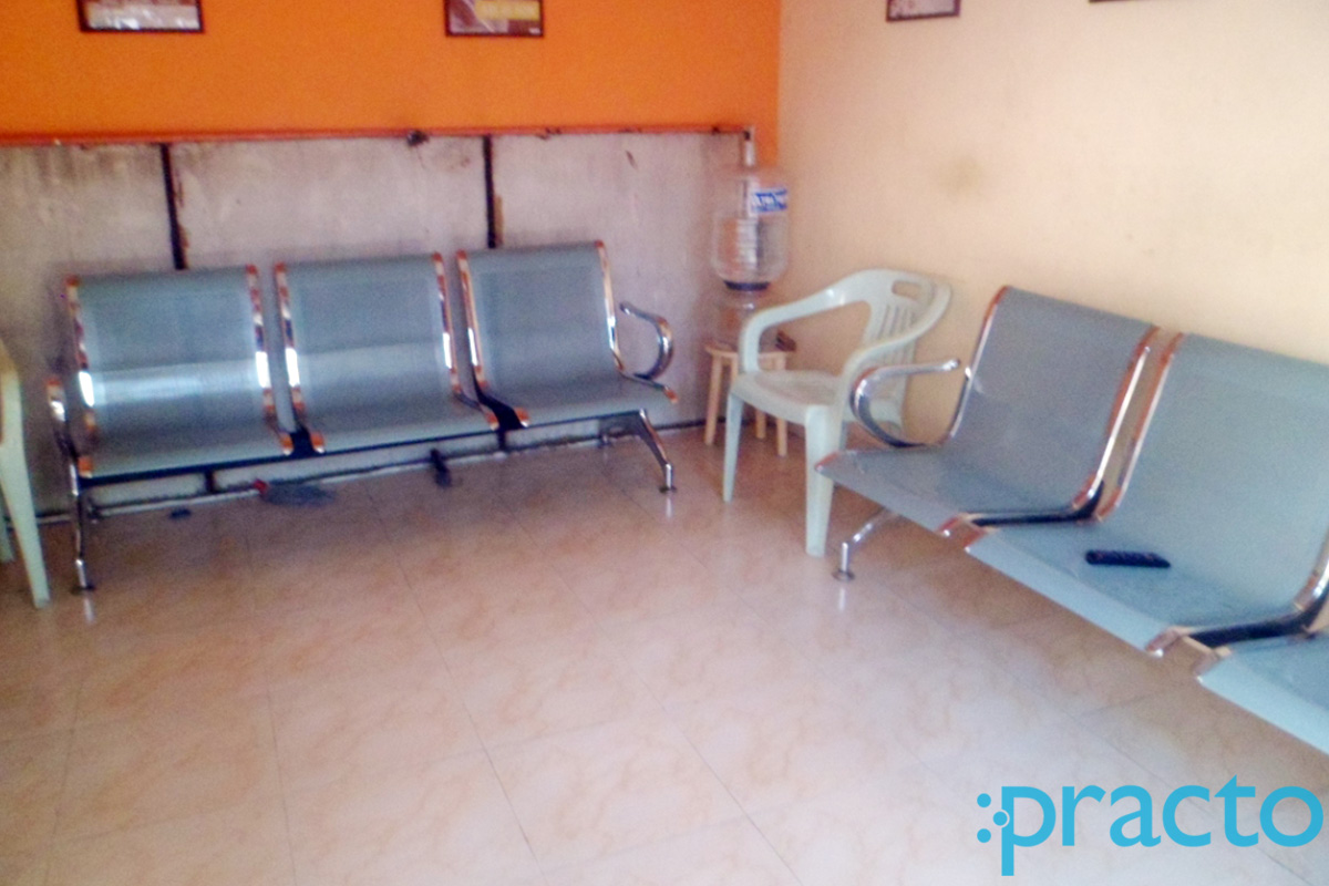 Waiting Area at Sakthi Dental Centre Kandanchavadi Chennai