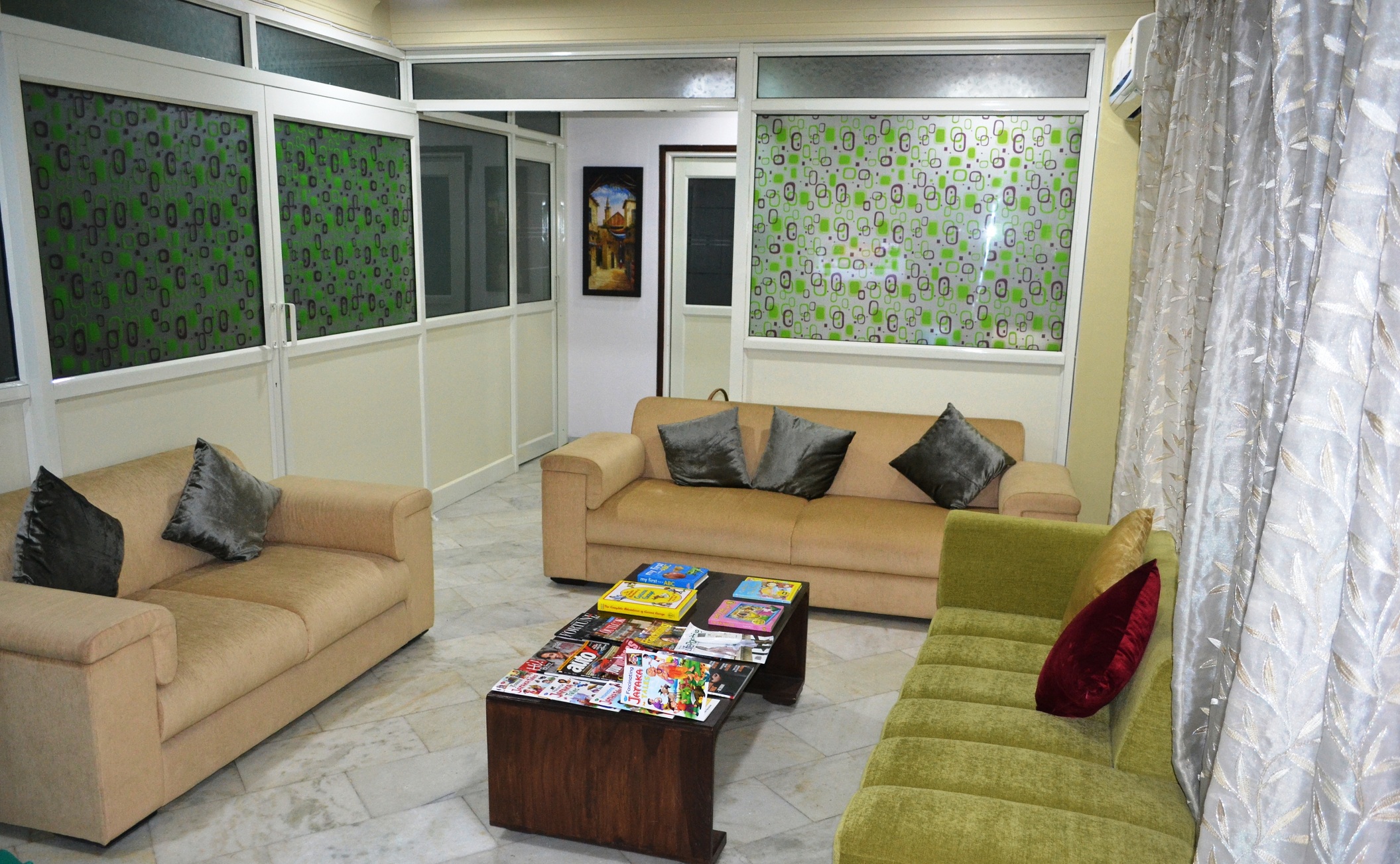 Waiting area at Dr Aman's Tooth Town Vasant Vihar Delhi