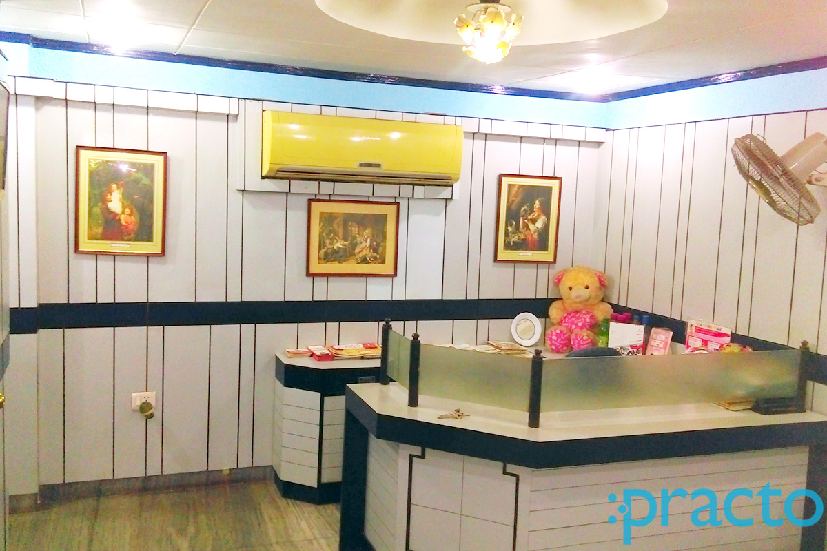 Reception at Dr. Sukanta Poddar Lake Town Kolkata