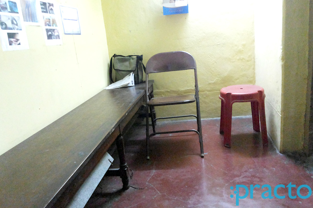 Waiting Area at A.K. Shah Clinic Elliot Road Kolkata