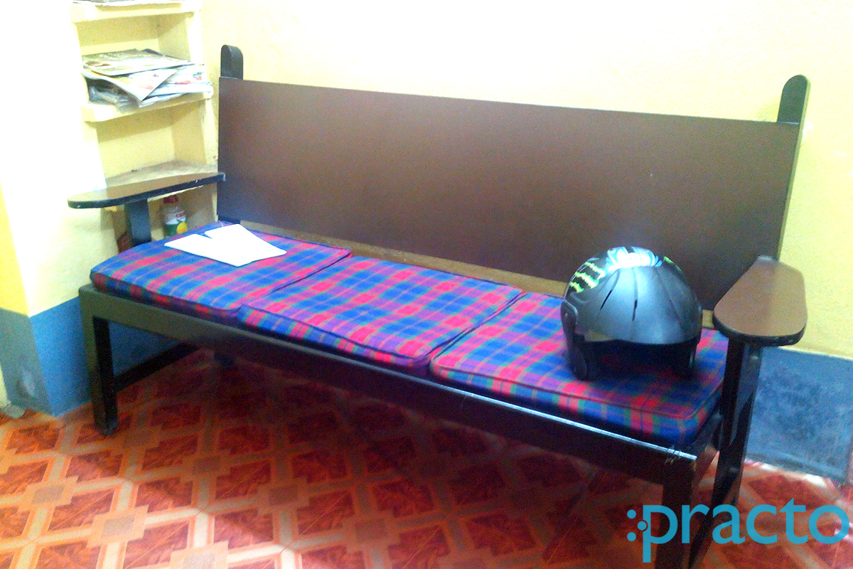 Waiting Area at Sunshine Dental Care Thakurpukur Kolkata