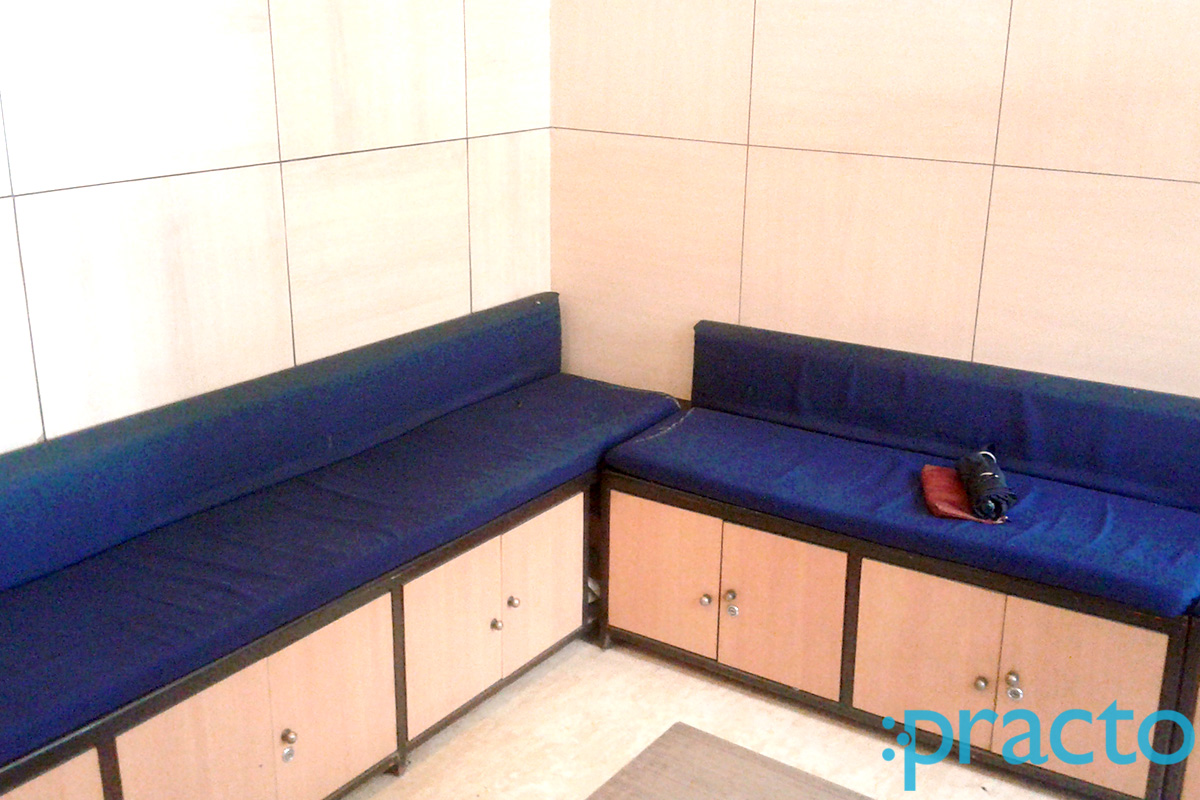 Waiting Area at Barman Dental Clinic Behala Kolkata