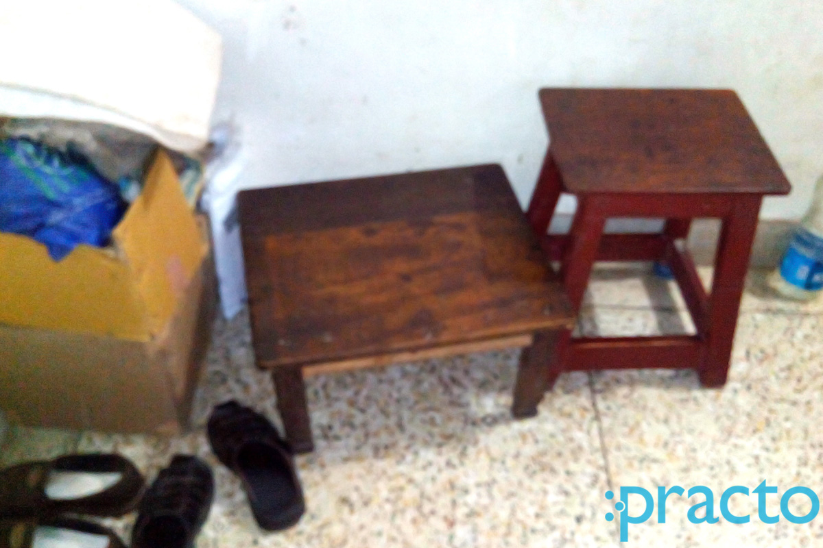 Waiting Area at Prafulla Physiotherapy Clinic Tollygunge Kolkata