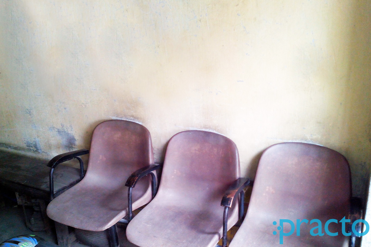 Waiting Area at Earth Clinic Behala Kolkata