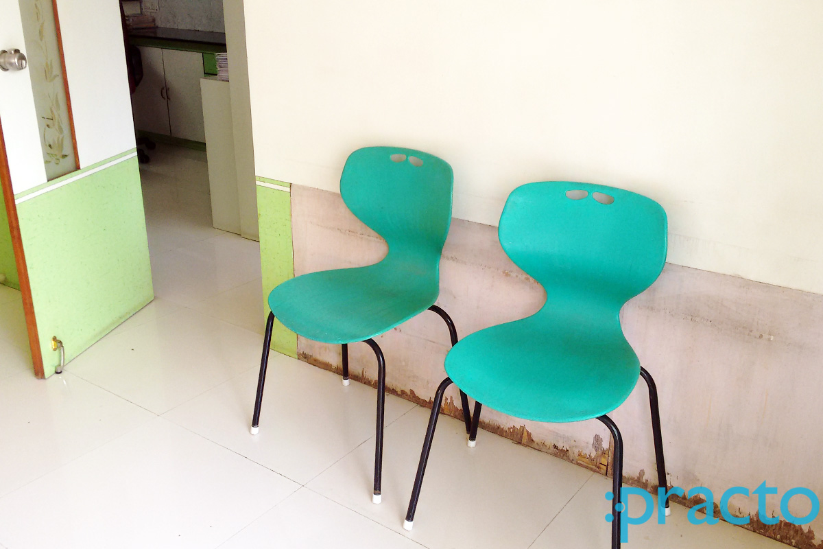 Waiting Area at Dr Pukharaj B Jain Clinic Nashik Road Nashik