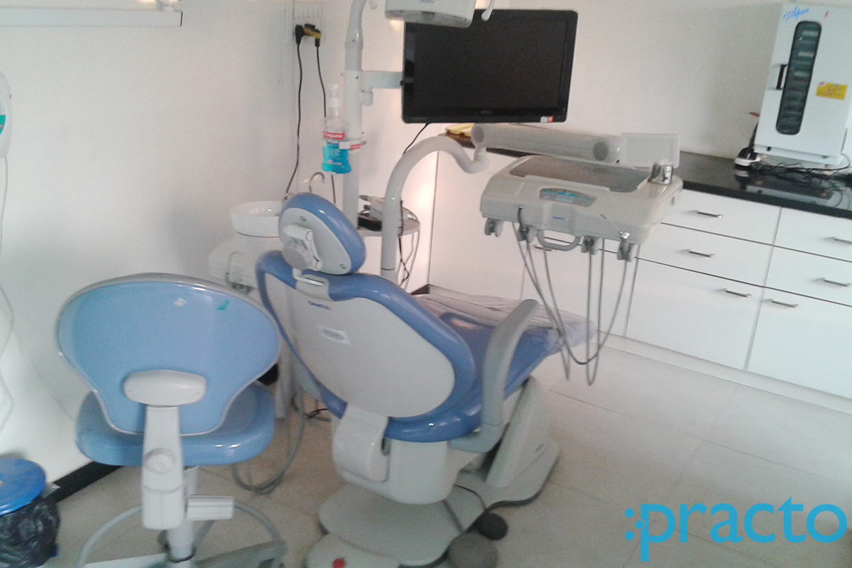 Services at Care 32 Dental and Implant Centre Canada Corner Nashik