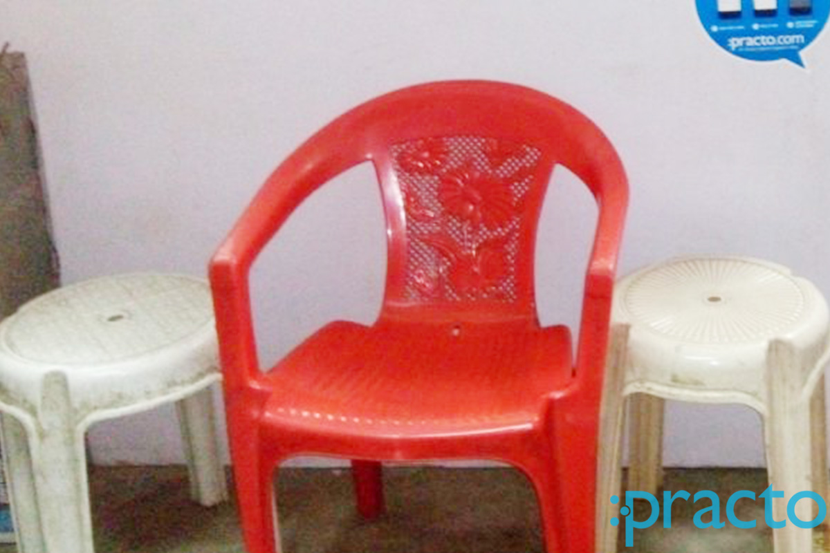 Waiting Area at Sakthi Physiotherapy And Pain Relief Centre Perambur Chennai
