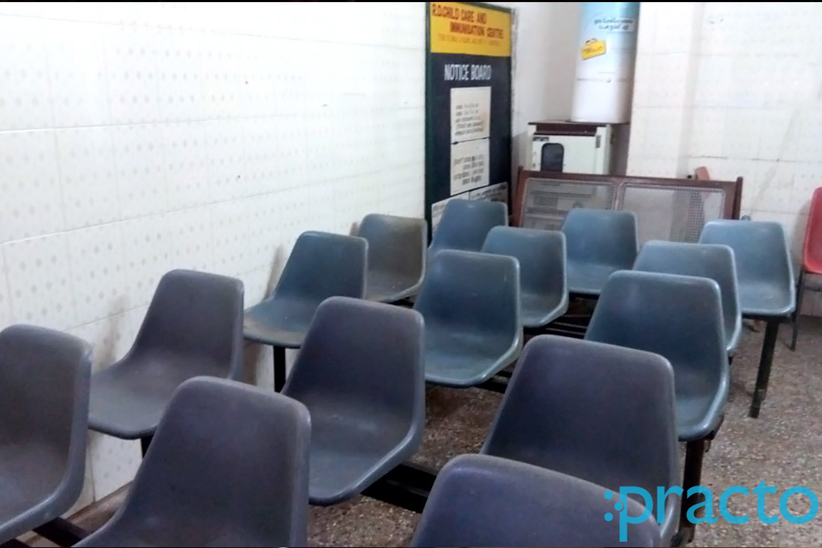Waiting Area at Dr.Dorai Rajan's Clinic Jawahar Nagar Chennai