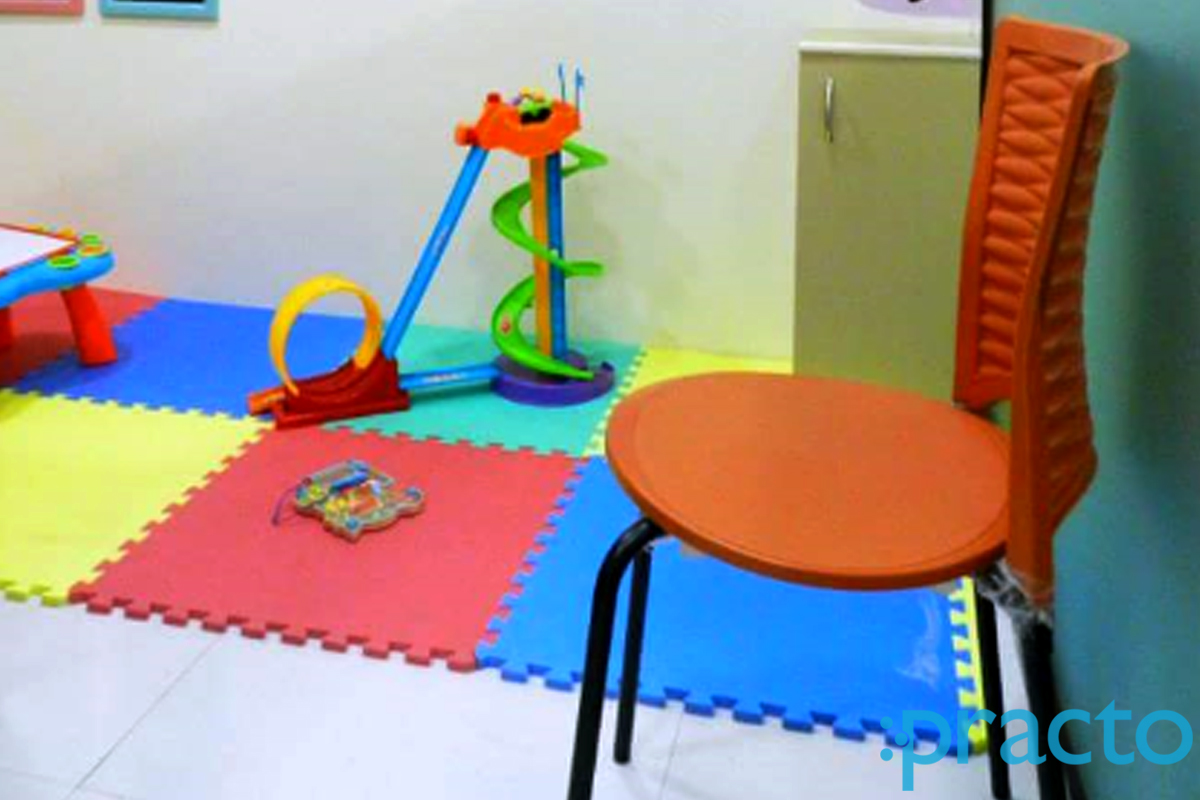 Waiting Area at Dent-O-Smiles - General and Child Dental Care Ghatkopar West Mumbai