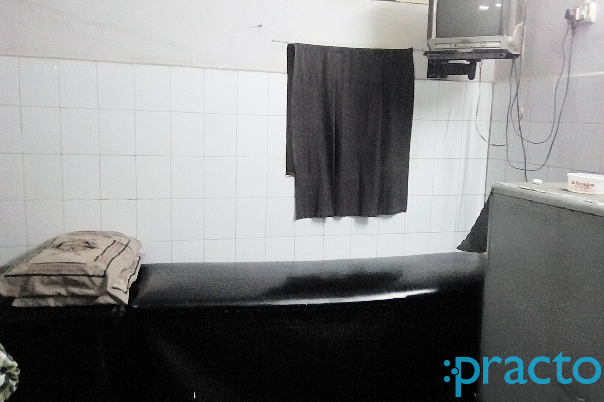 OPD/Ward at Gulati Clinic Jammu colony Ludhiana