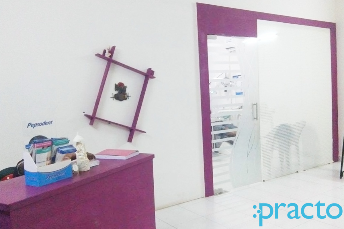 Reception at Dental Corridor OMR Road Chennai