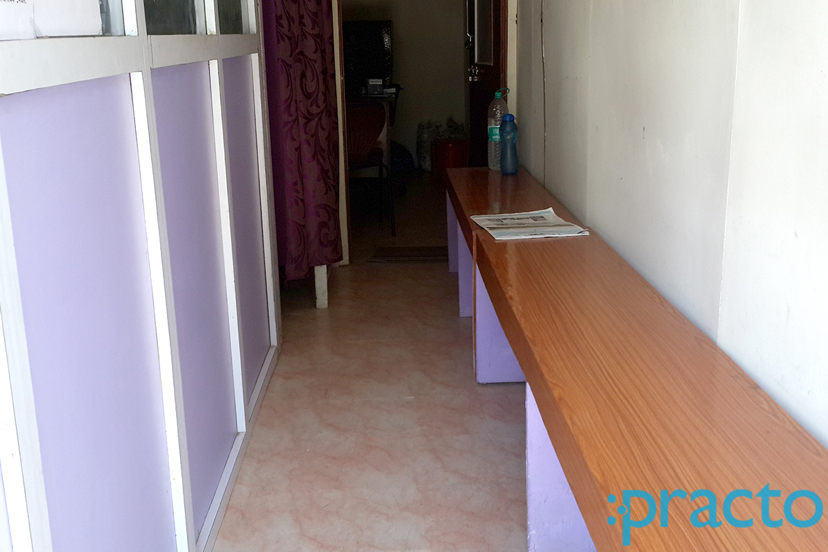 Waiting Area at Dhanvantari Clinic Trimurti Chowk Nashik