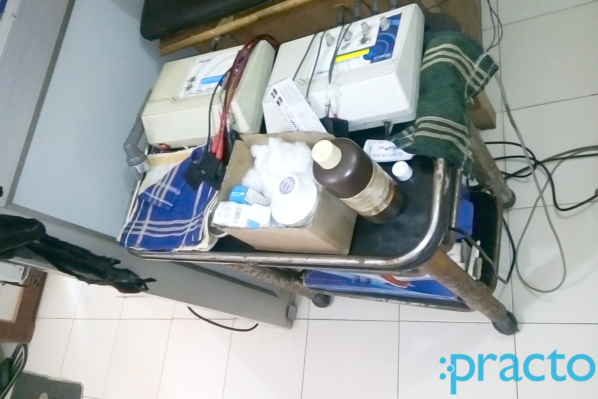 Services at Dr. Akhilesh Shakya Clinic New Agra Agra