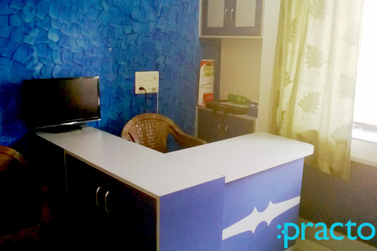 Reception at Aditya Clinic Sinhagad Road Pune