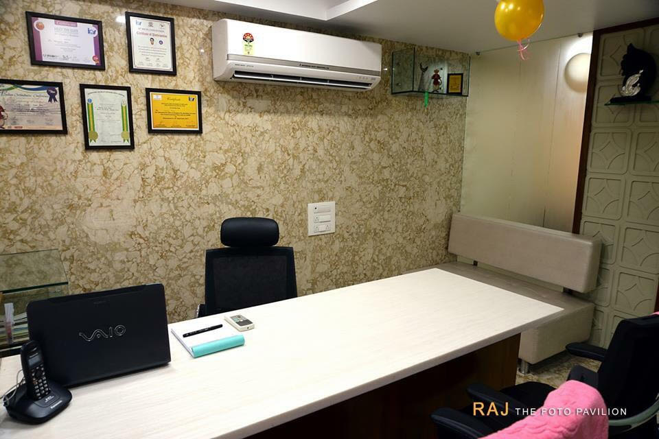 The Smile Studio Dental Clinic Parvat Surat