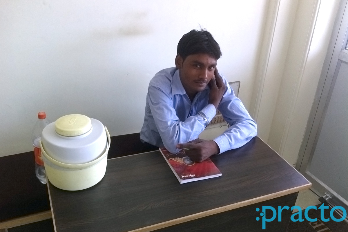 Reception at OM Super Speciality Dental Clinic Agra Agra