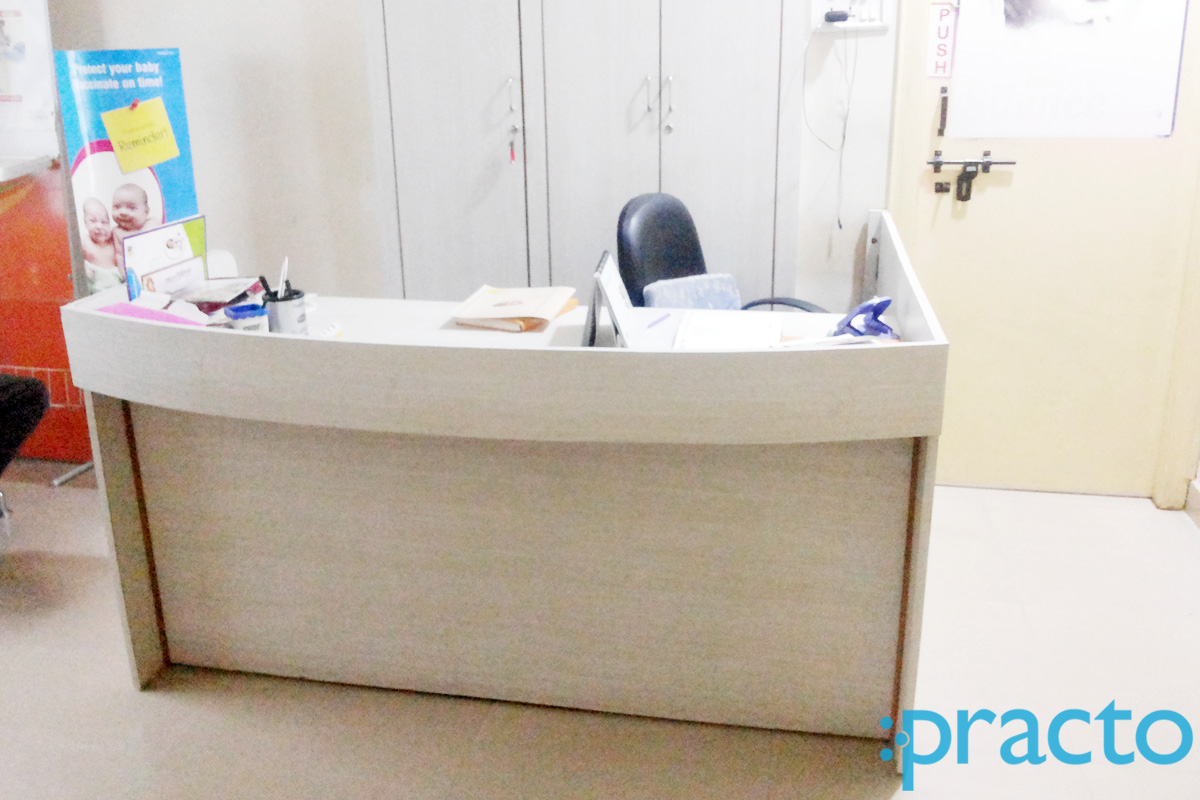 Reception at Dr. Karra Ramesh Reddy Clinic Safilguda Hyderabad