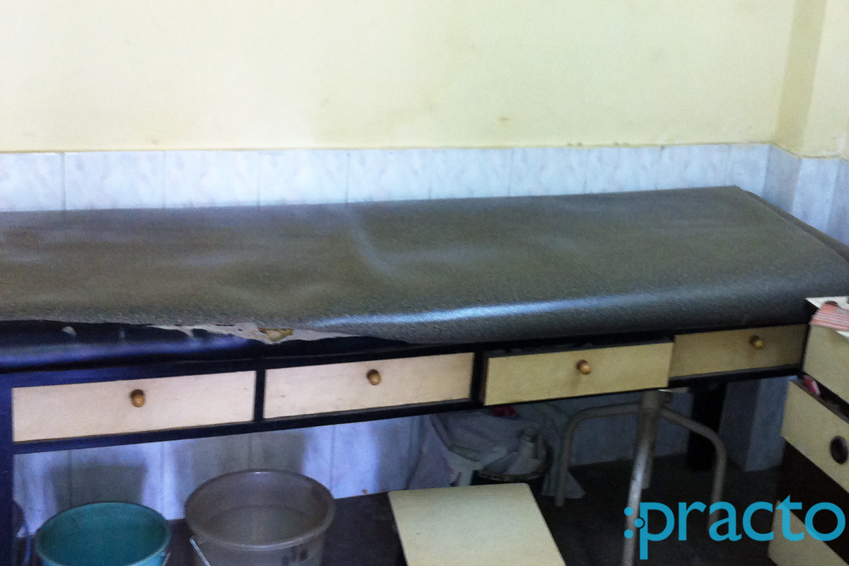 OPD/Ward at Dr.Anil A.Bansali Clinic Malad East Mumbai