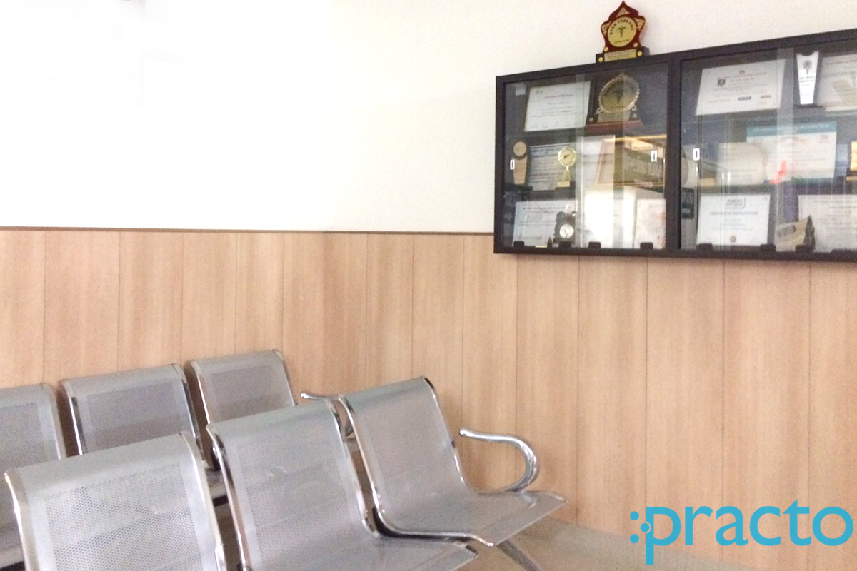 Waiting Area at Srinivasa Varmas ENT Clinic Ashok Nagar Chennai