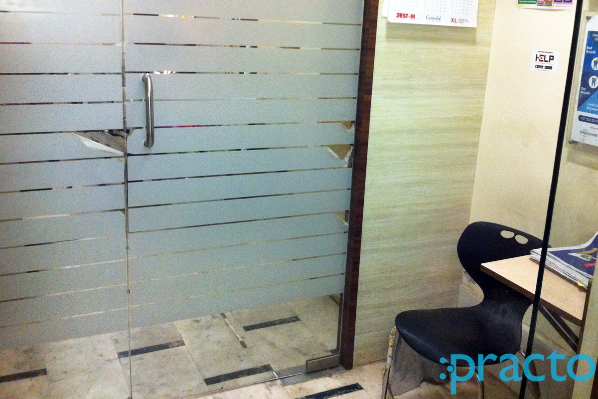 Reception at Health Care Clinic Malad East Mumbai