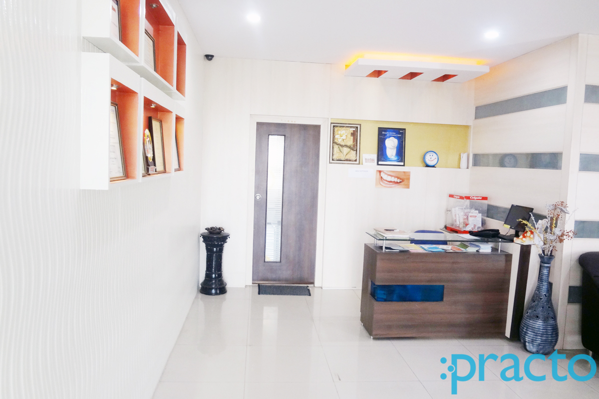 Reception at Sri Rohini Dental Care Champapet Hyderabad