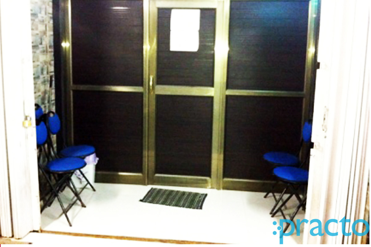 Waiting Area at Dr. Kinnari P.Kapadia Homoeopathy Clinic Kandivali West Mumbai