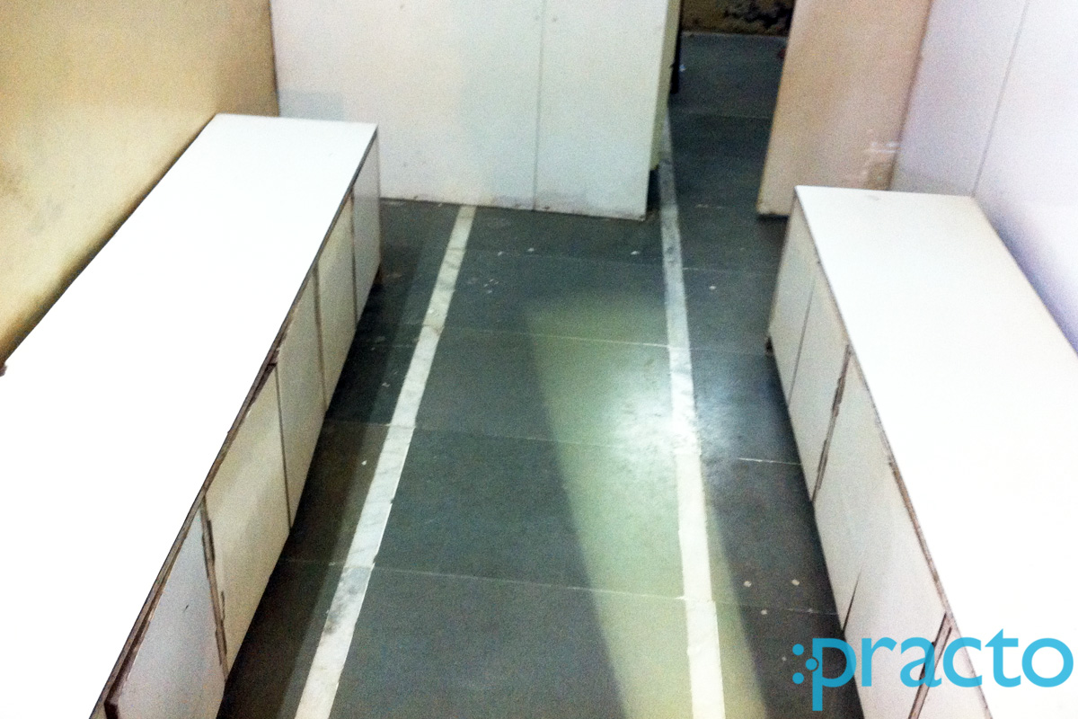 Waiting Area at Dr. K.P.Yadav Clinic Kandivali East Mumbai