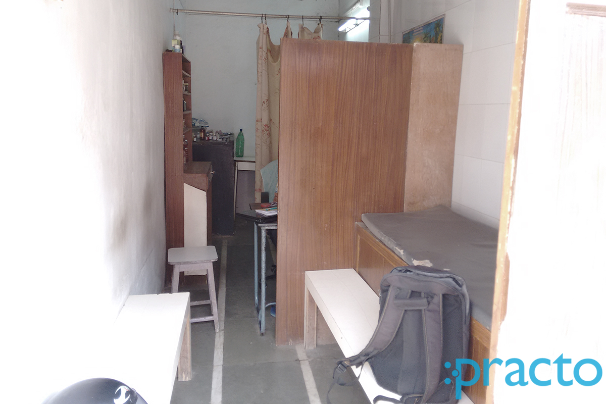 Waiting Area at Om Sai Clinic Kandivali East Mumbai