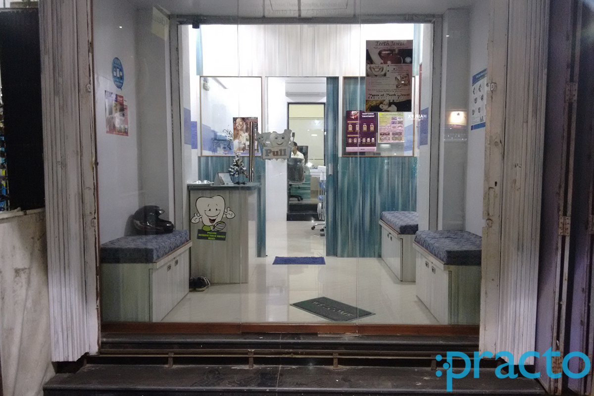 Entrance at Dental Planet Multispeciality Clinic Kandivali East Mumbai