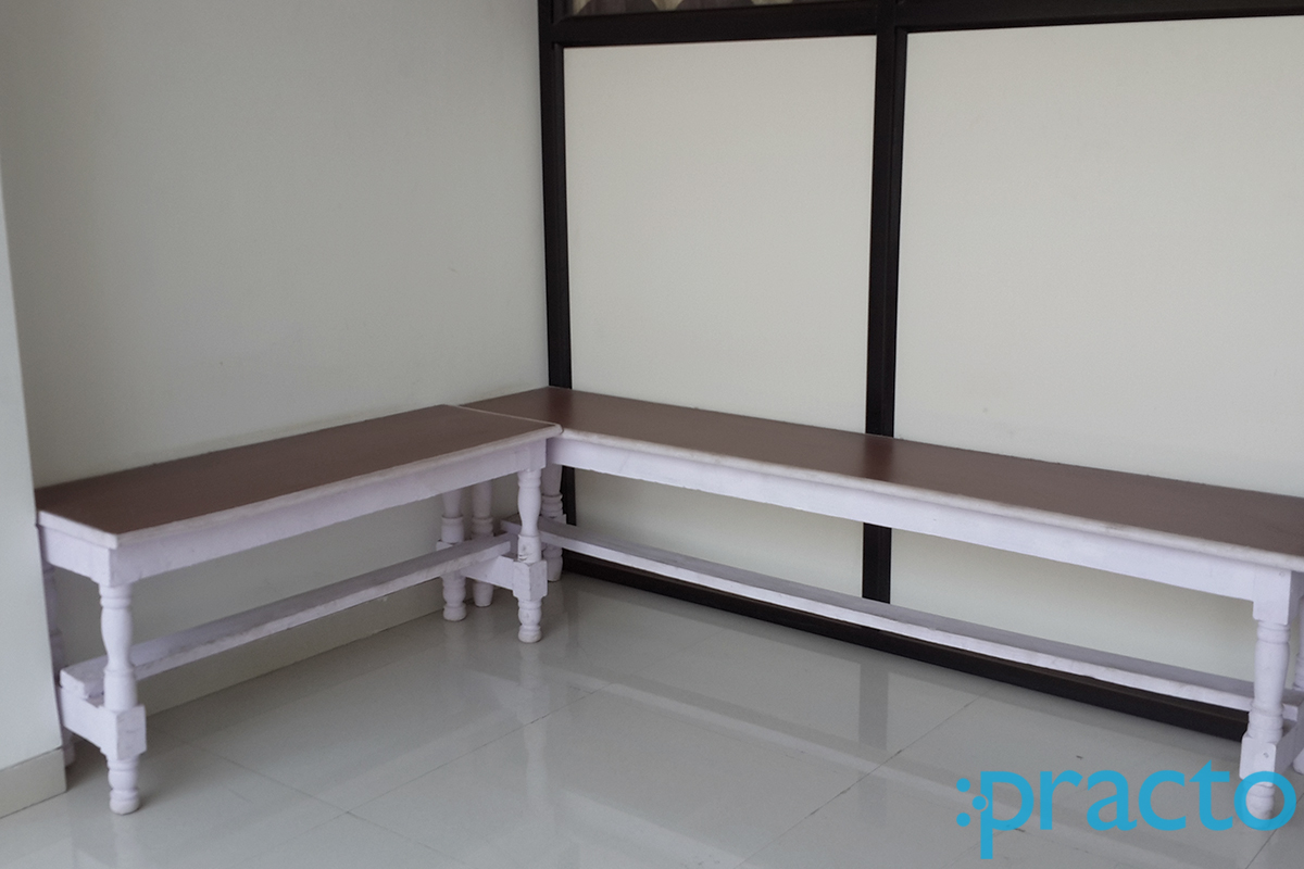 Waiting Area at Ashirwad Clinic Trimurti Chowk Nashik