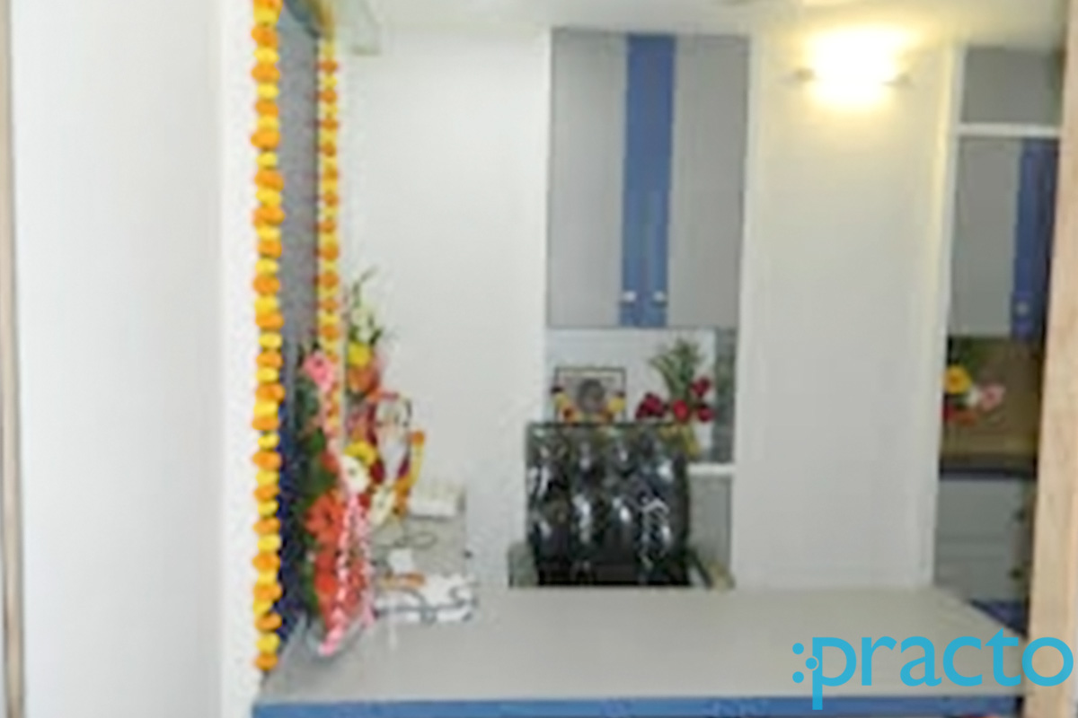 Reception at Dr Vineet Sinnarkar Homoeopathy Clinic Sadashiv Peth Pune