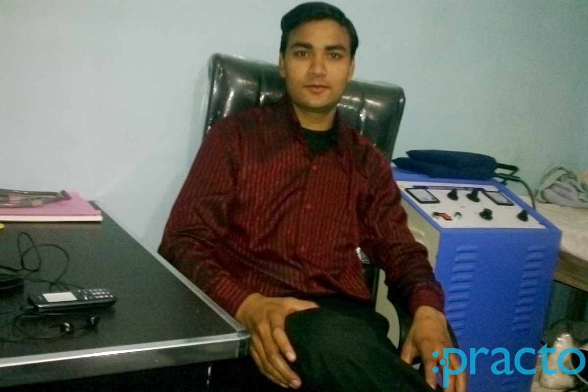 OPD/Ward at D P Sharma Clinic Trans Yamuna Colony Agra