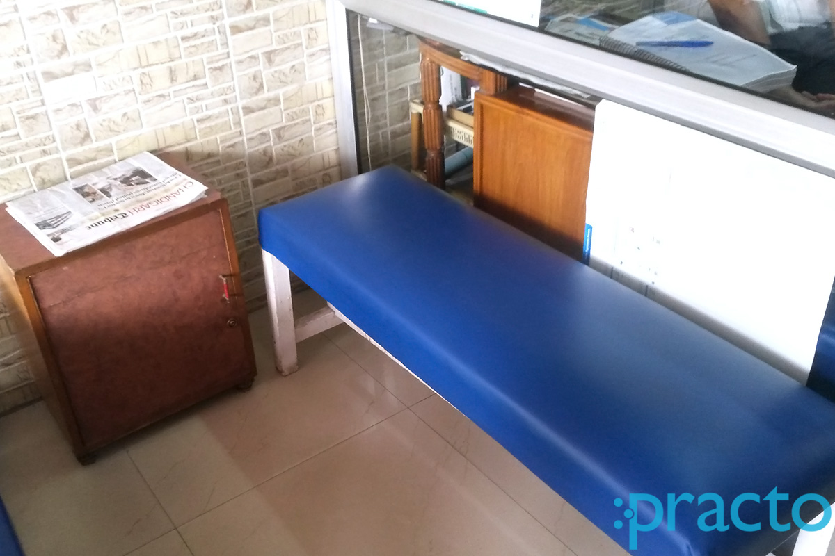 Waiting Area at Khullar's Clinic and Clinical Lab Sector 44 Chandigarh