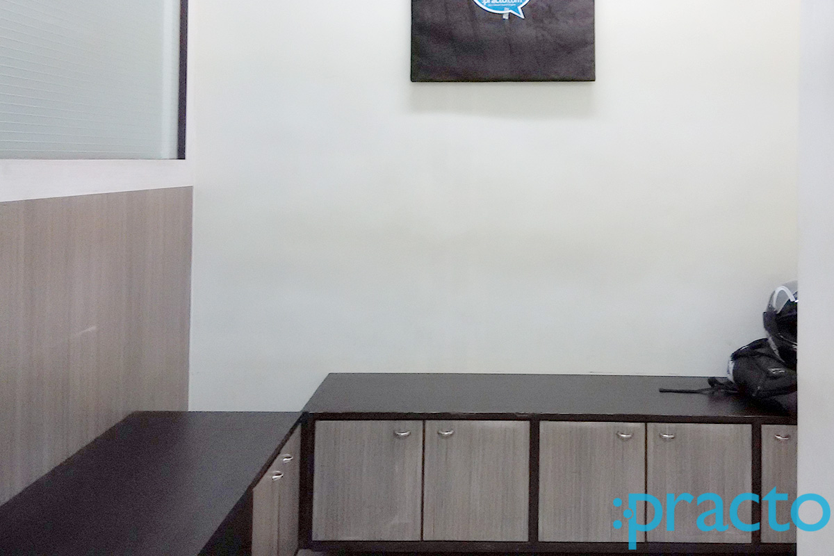 Waiting Area at Mrs. Shilpa Pattankar Clinic Kandivali West Mumbai