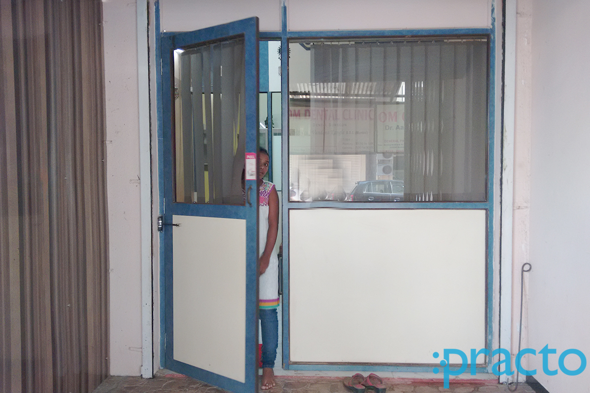 Operation Theatre at Om Dental clinic Kandivali West Mumbai