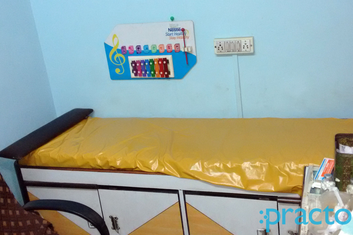 OPD/Ward at Dr. R. M. Doshi Clinic Kandivali West Mumbai