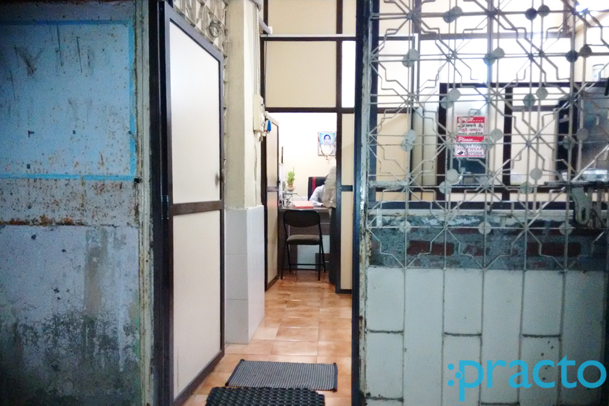 Entrance at Raj Clinic Kandivali West Mumbai