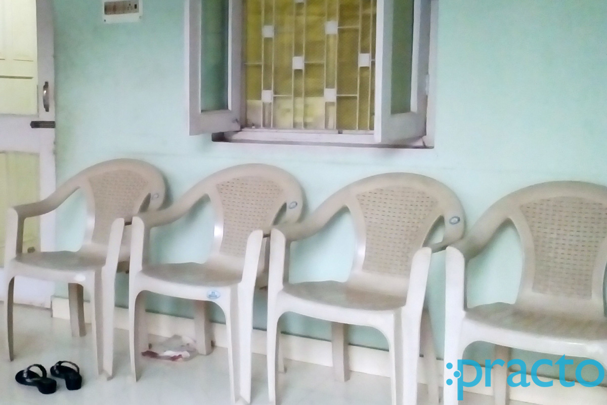 Waiting Area at Dr. Amit Mohan Clinic DDM, OIC Ltd, Kadru Ranchi