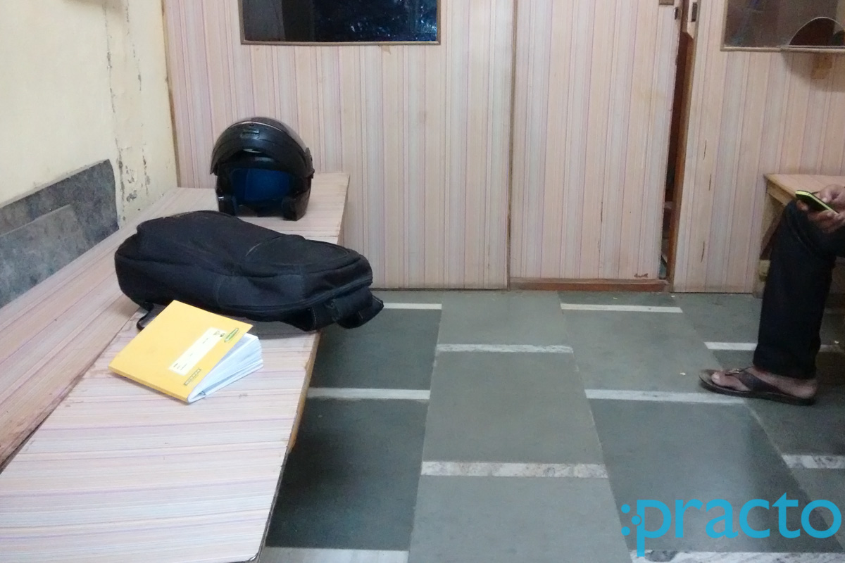 Waiting Area at Dr. Naseem Ahmed Clinic Malad West Mumbai