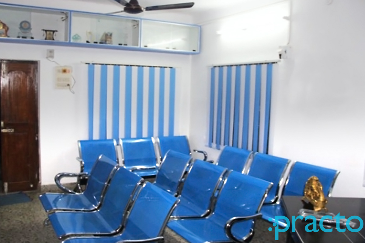 Waiting Area at Dr.Darwin's Surgical Speciality Clinic Periyar Nagar Chennai